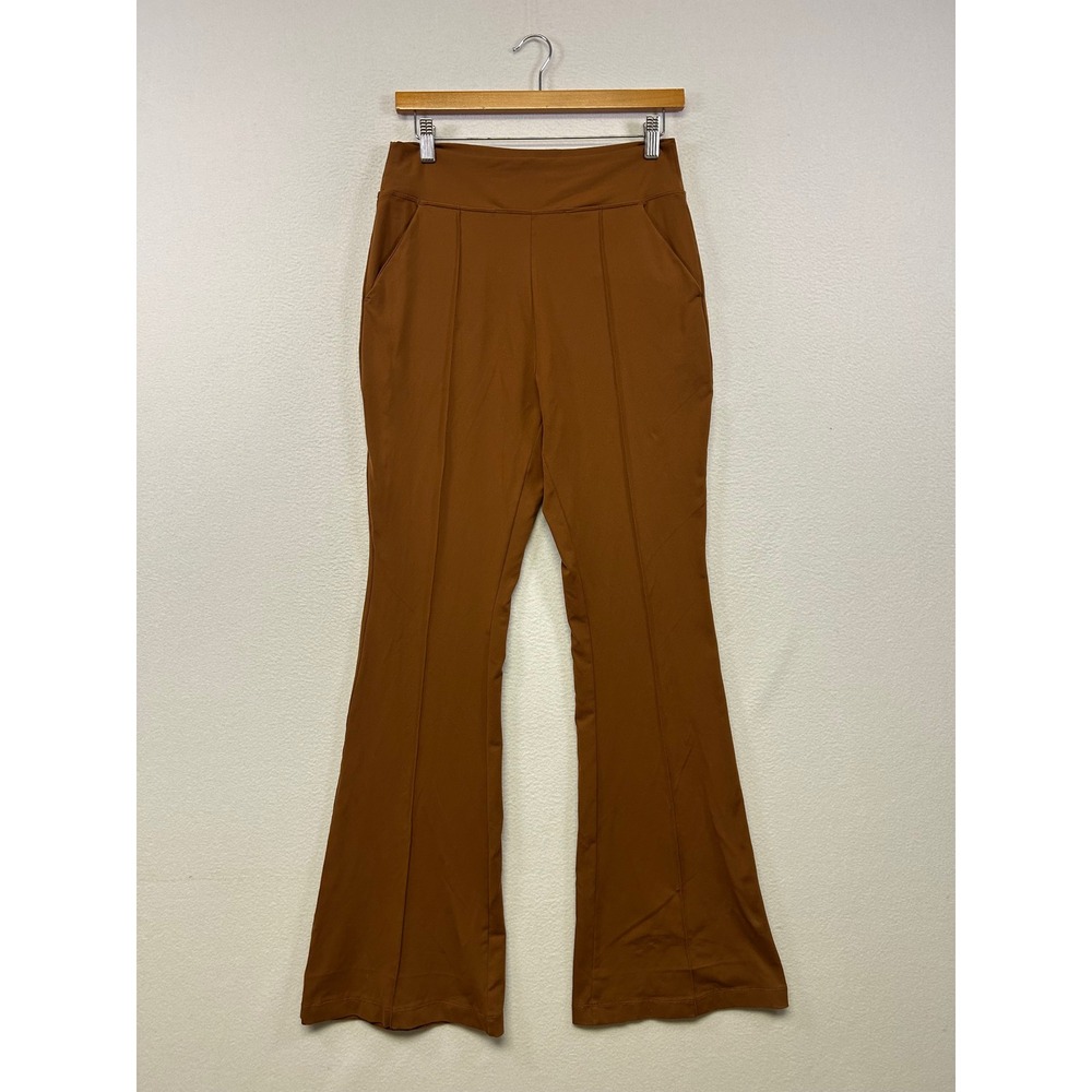 YogaCore KiraGrace Womens Medium Brown Pintuck Flare Leg Yoga Pants Minimalist